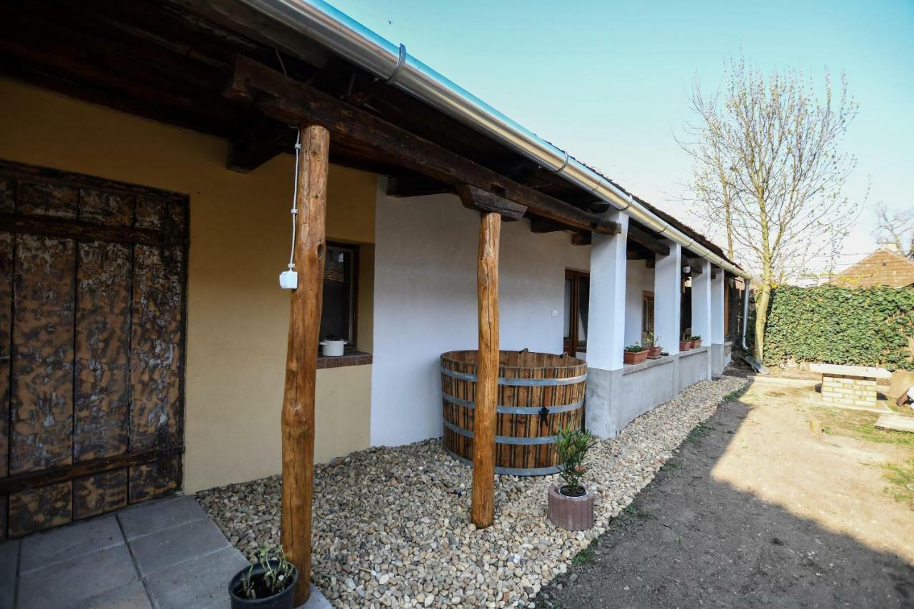 Rozsa Vendeghaz Hotel Tokaj Exterior photo