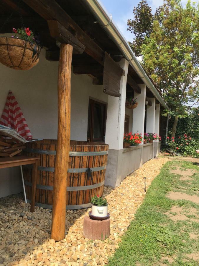 Rozsa Vendeghaz Hotel Tokaj Exterior photo