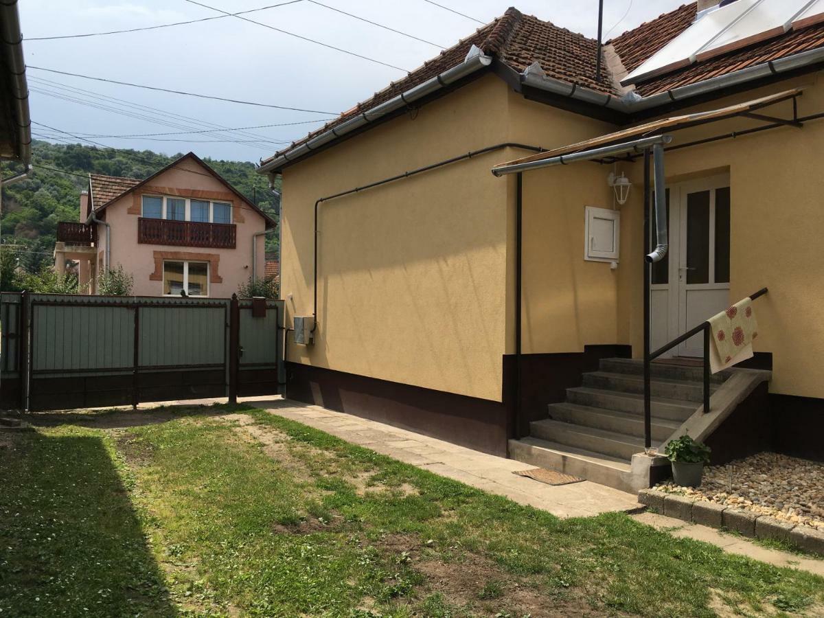 Rozsa Vendeghaz Hotel Tokaj Exterior photo